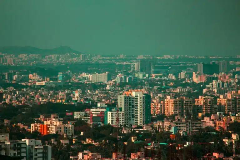 a city with many buildings